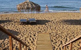 Marakas Beach Hotel